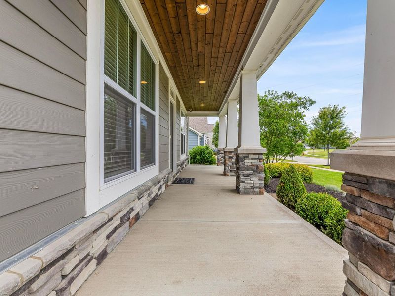 7869 Bachman Drive, Powell, OH 43065 Photo 4