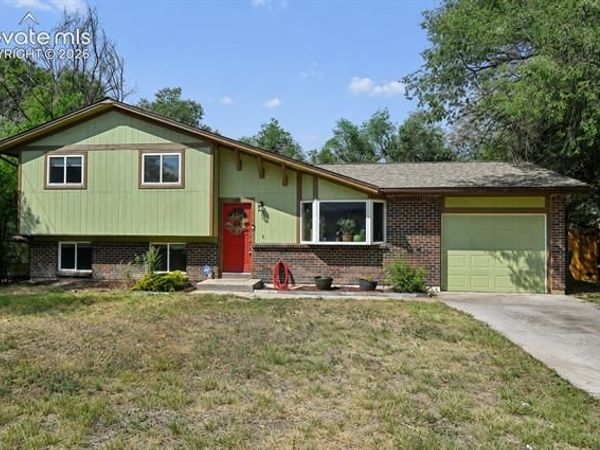 1466 Bonita Drive, Fountain, CO 80817