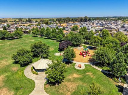 1242 White Pine Ln, Lincoln, CA 95648 Photo