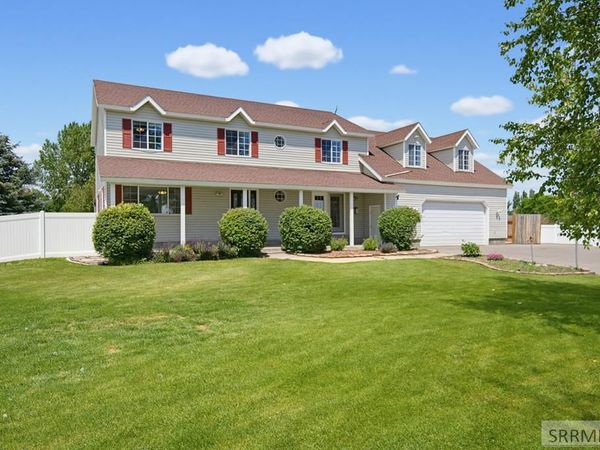 833 E 1415 N, SHELLEY, ID 83274