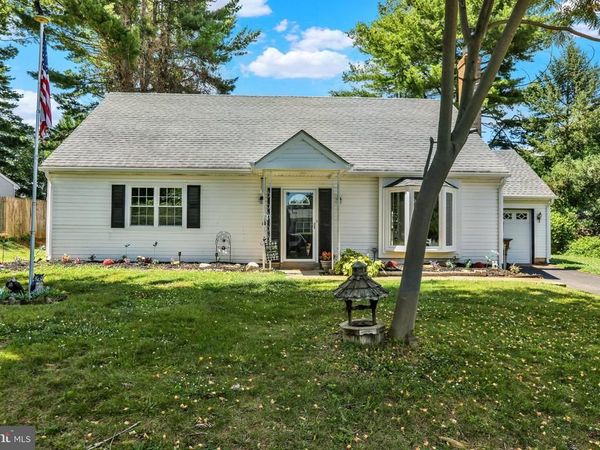 3032 GILBERT DRIVE , BENSALEM, PA 19020