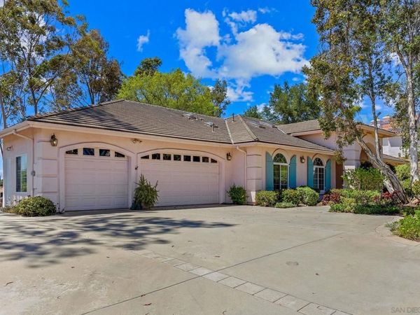 2475 Canyon Creek Road, Escondido, CA 92025