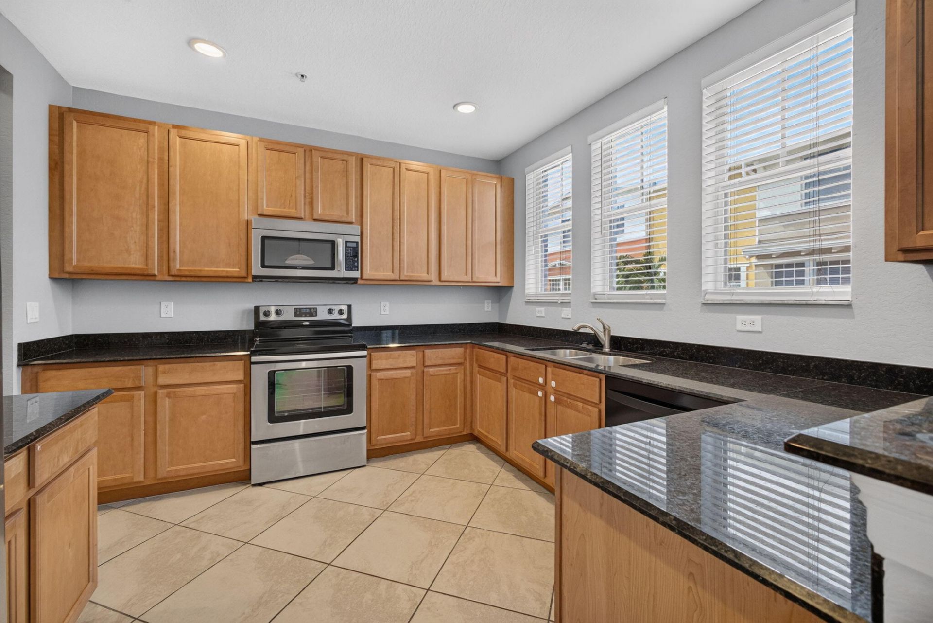 430 Amador Lane, Unit 4, West Palm Beach, FL 33401 Photo