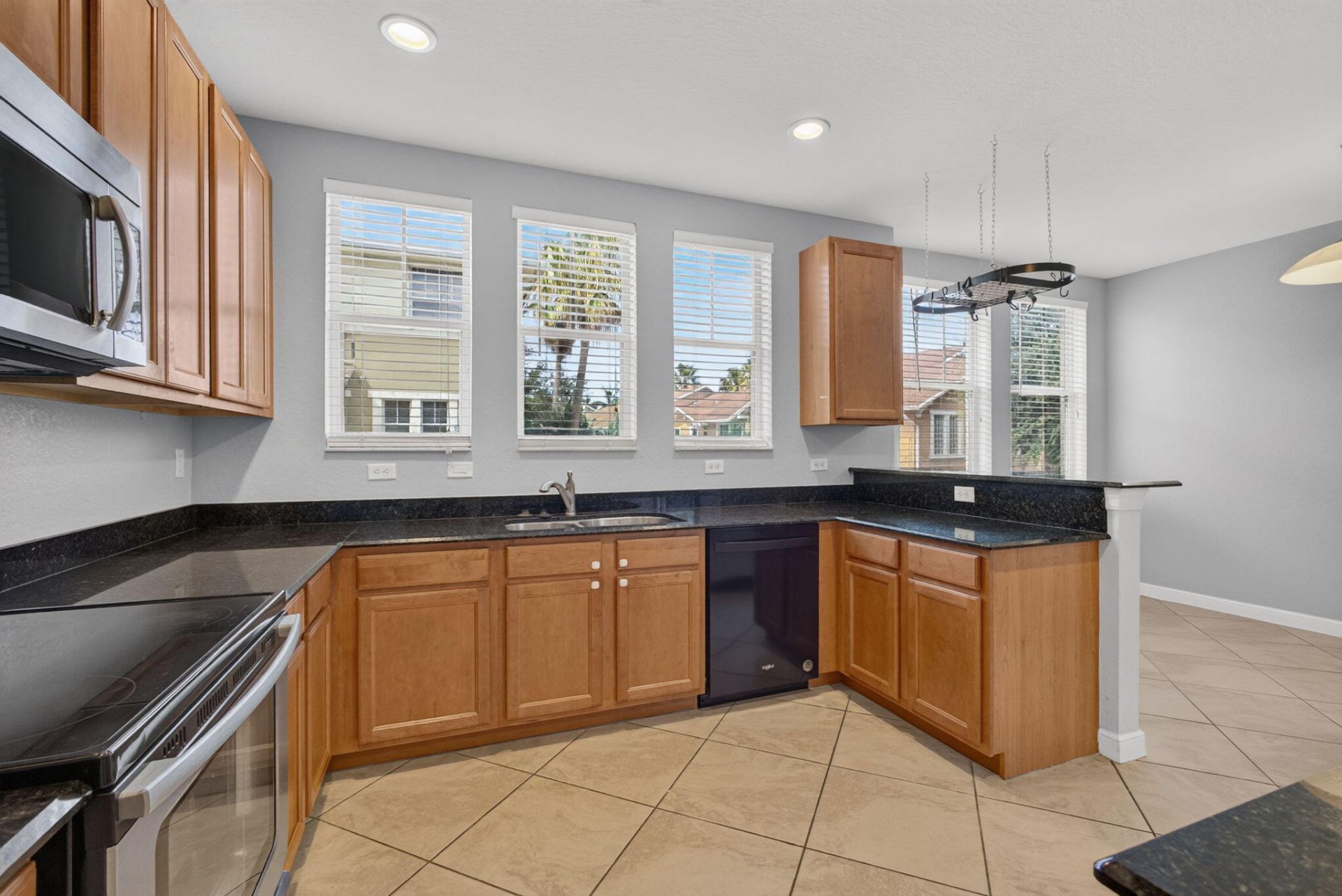 430 Amador Lane, Unit 4, West Palm Beach, FL 33401 Photo