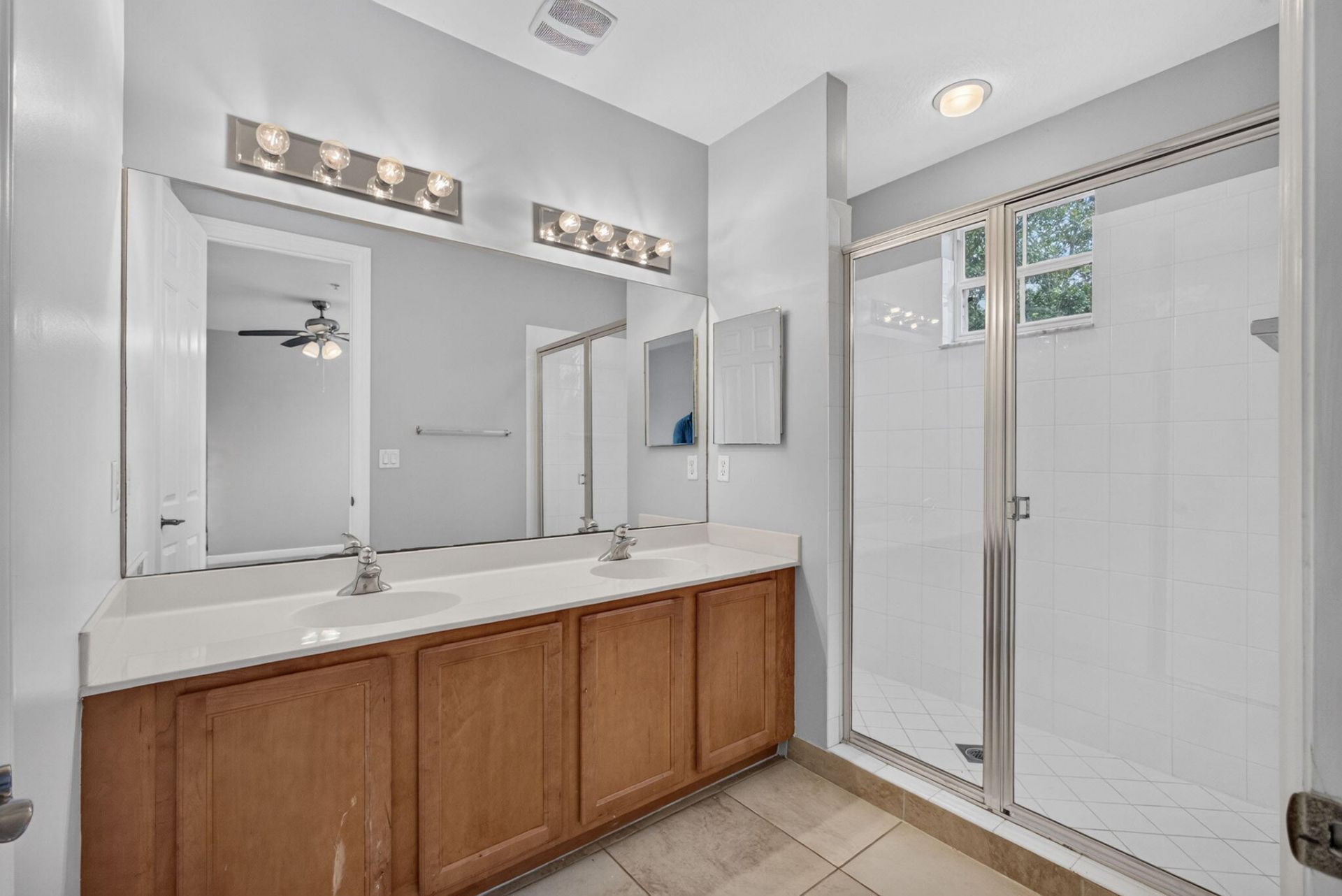 430 Amador Lane, Unit 4, West Palm Beach, FL 33401 Photo