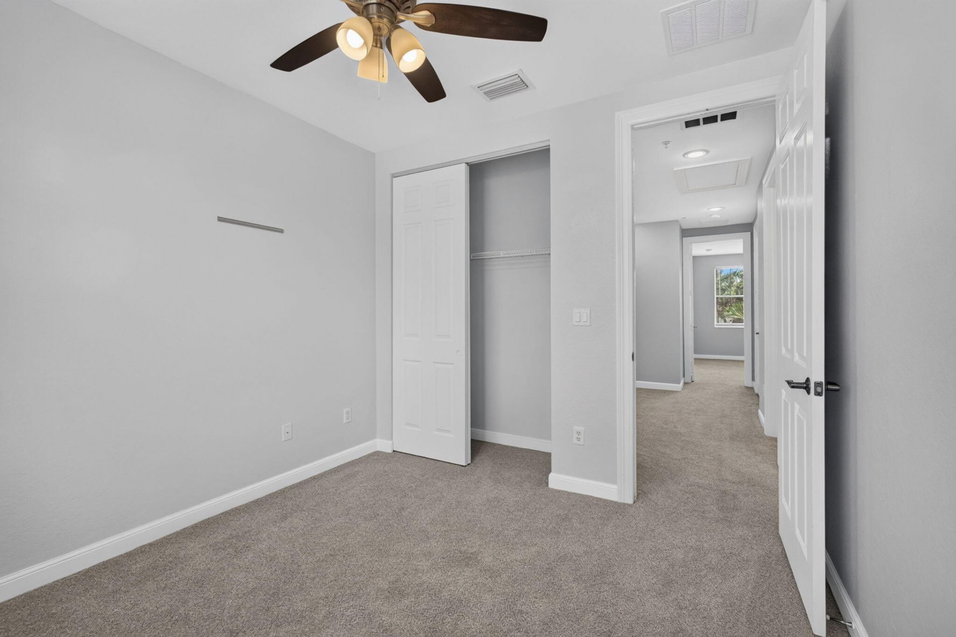 430 Amador Lane, Unit 4, West Palm Beach, FL 33401 Photo