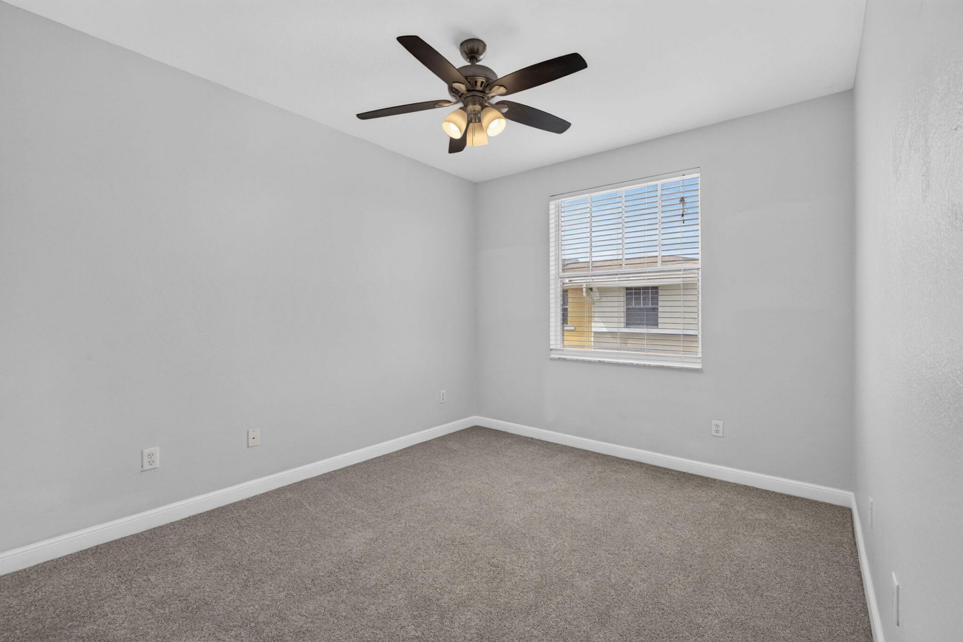 430 Amador Lane, Unit 4, West Palm Beach, FL 33401 Photo
