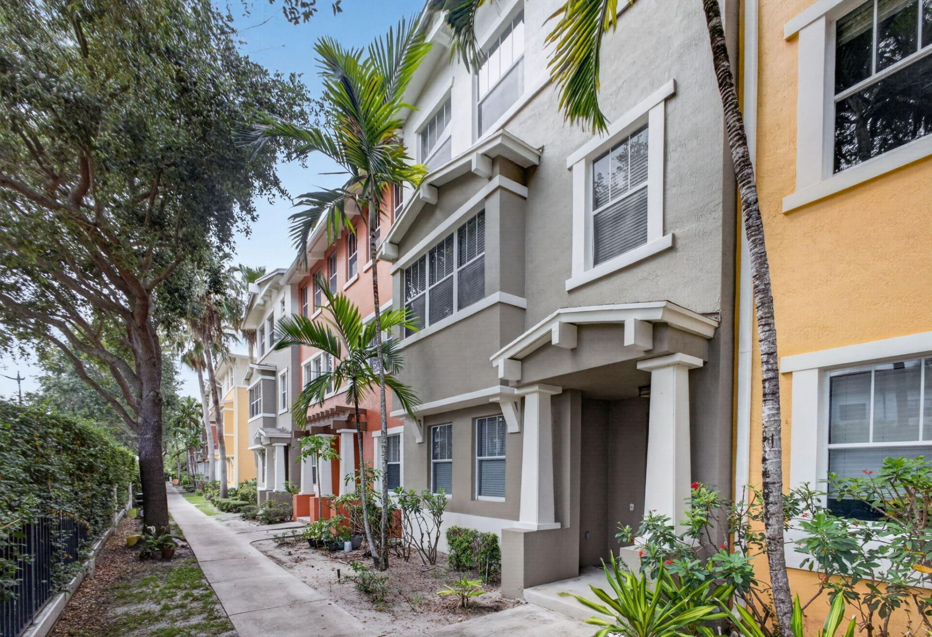 430 Amador Lane, Unit 4, West Palm Beach, FL 33401 Photo