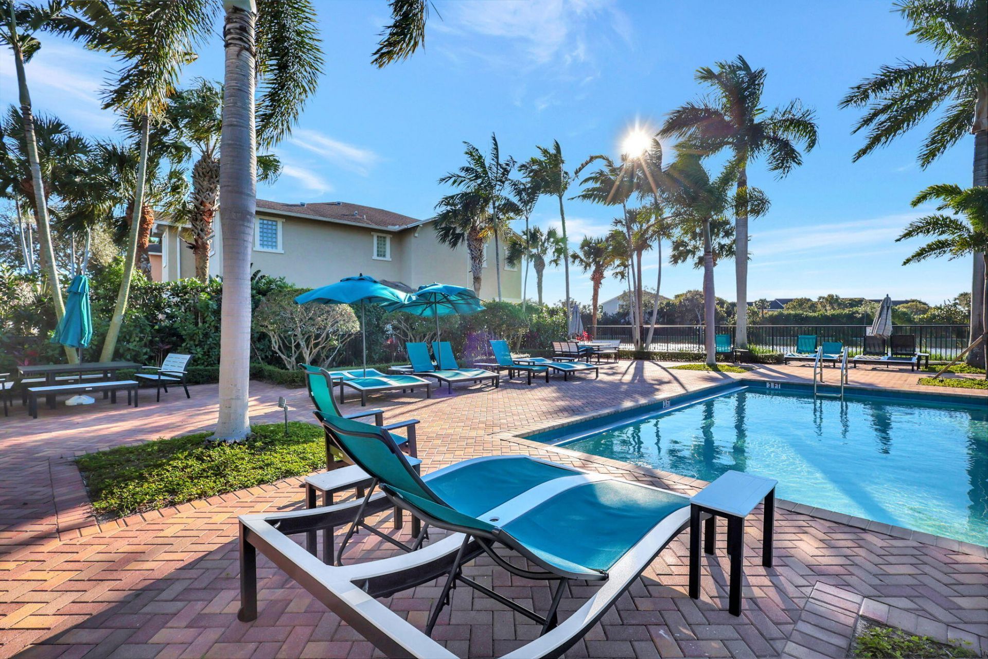 430 Amador Lane, Unit 4, West Palm Beach, FL 33401 Photo