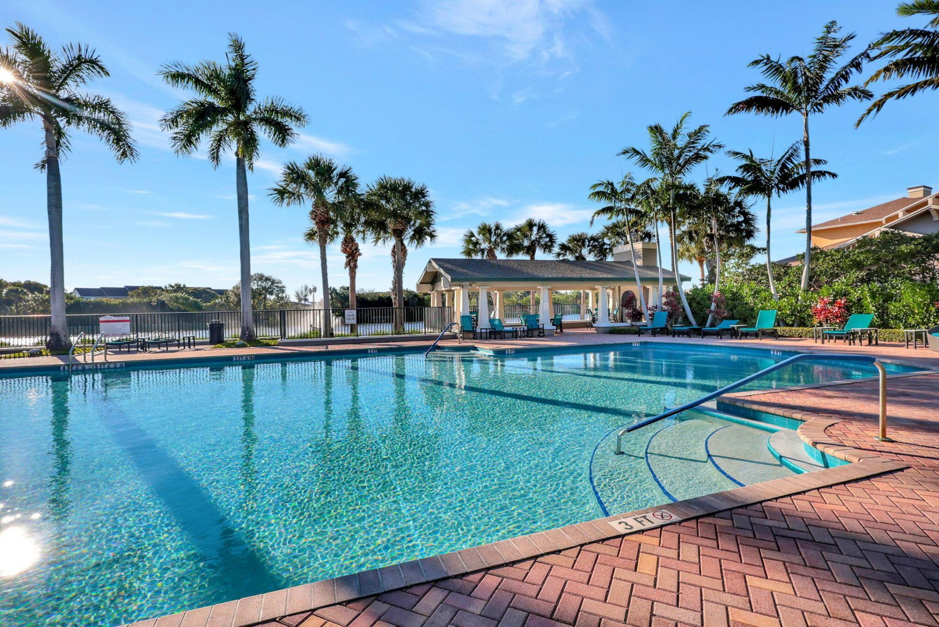 430 Amador Lane, Unit 4, West Palm Beach, FL 33401 Photo