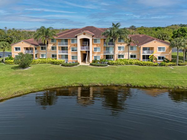 281 SW Palm Drive, Unit 102, Port St. Lucie, FL 34986