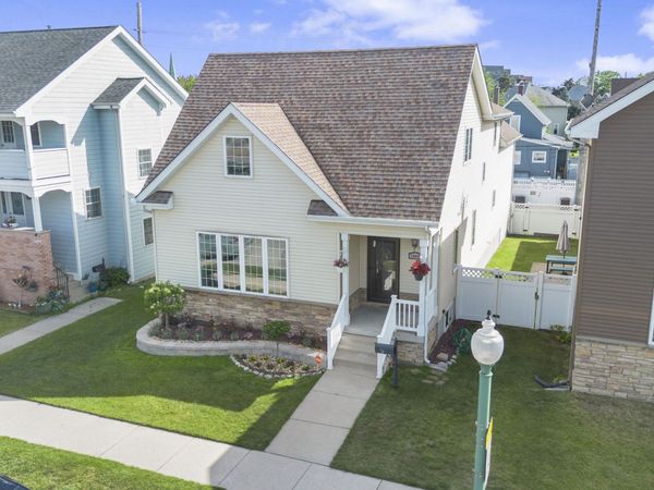 1600 Center Street , Whiting, IN 46394
