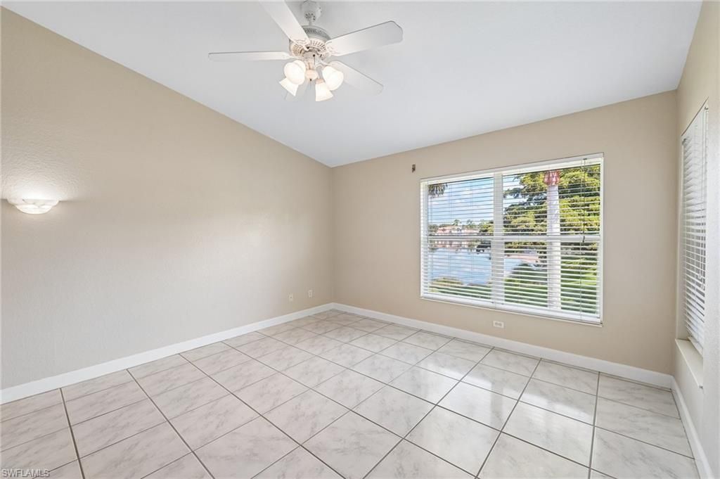 349 Dover Pl, Unit 203, Naples, FL 34104 Photo