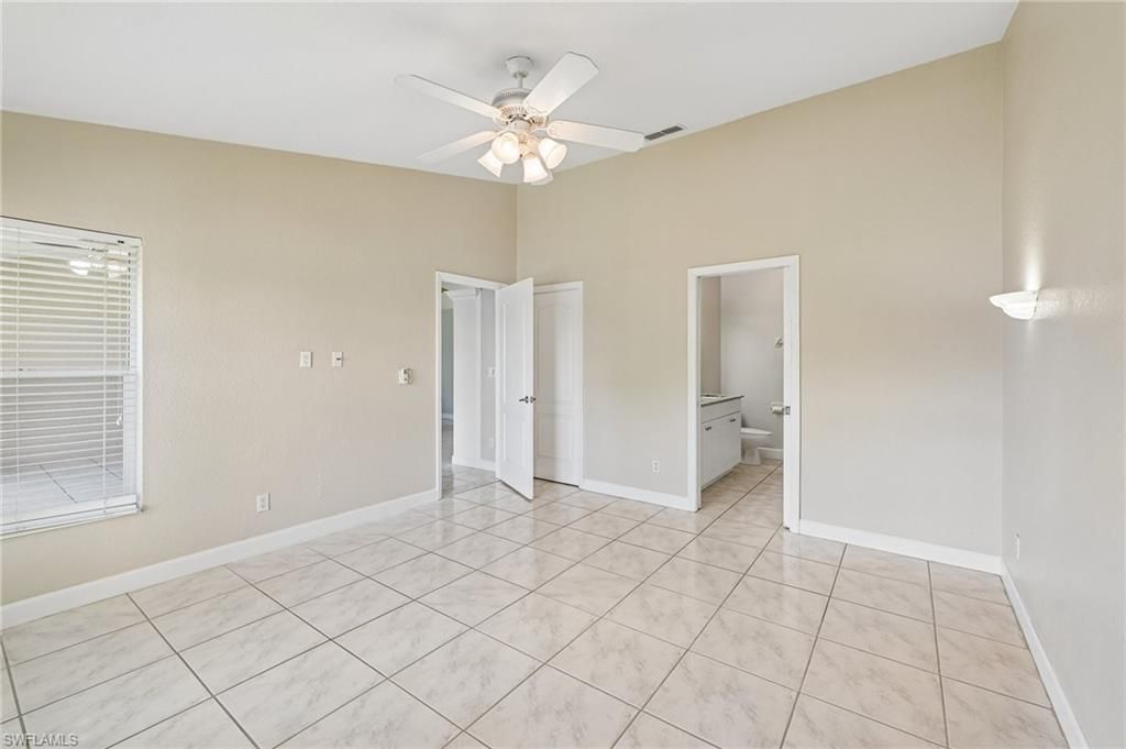 349 Dover Pl, Unit 203, Naples, FL 34104 Photo