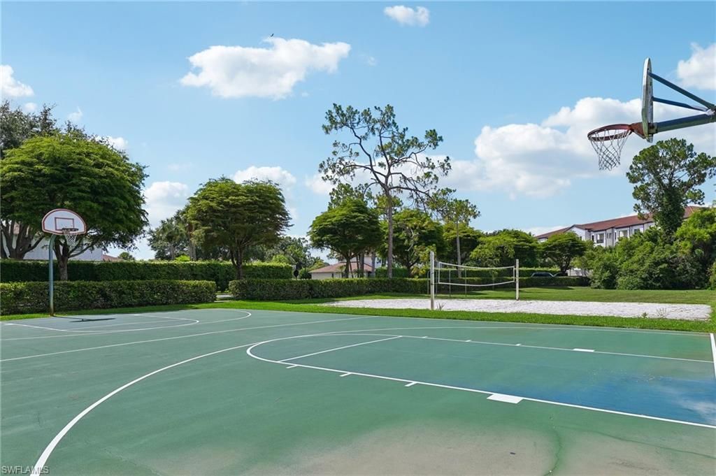 349 Dover Pl, Unit 203, Naples, FL 34104 Photo