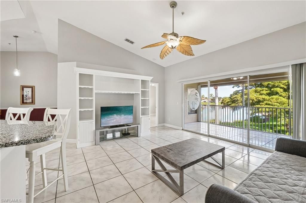349 Dover Pl, Unit 203, Naples, FL 34104 Photo