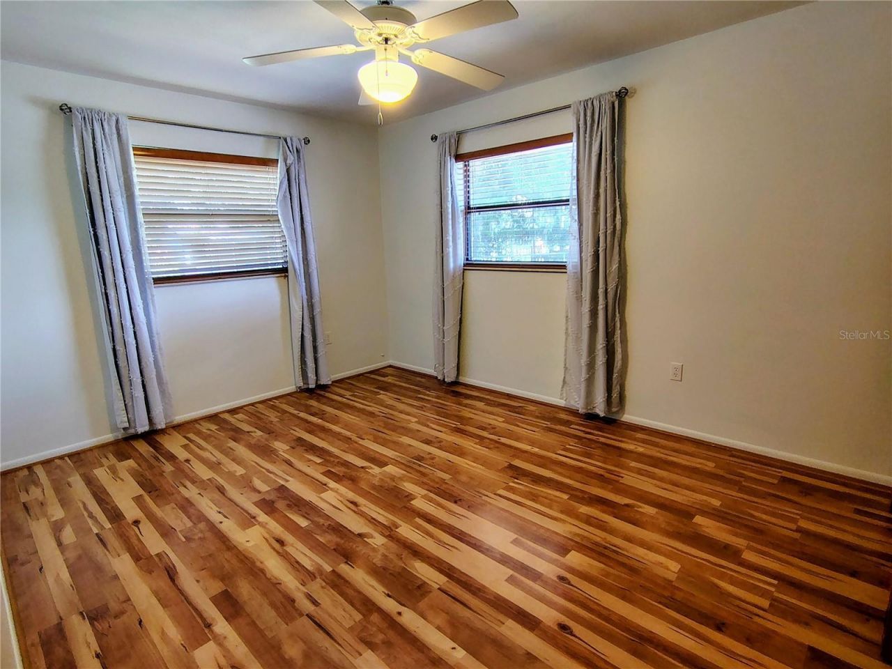 1240 Cr 463 , Lake Panasoffkee, FL 33538 Photo