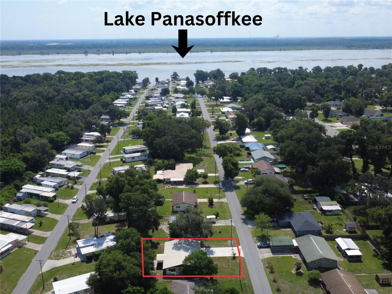 1240 Cr 463 , Lake Panasoffkee, FL 33538 Photo
