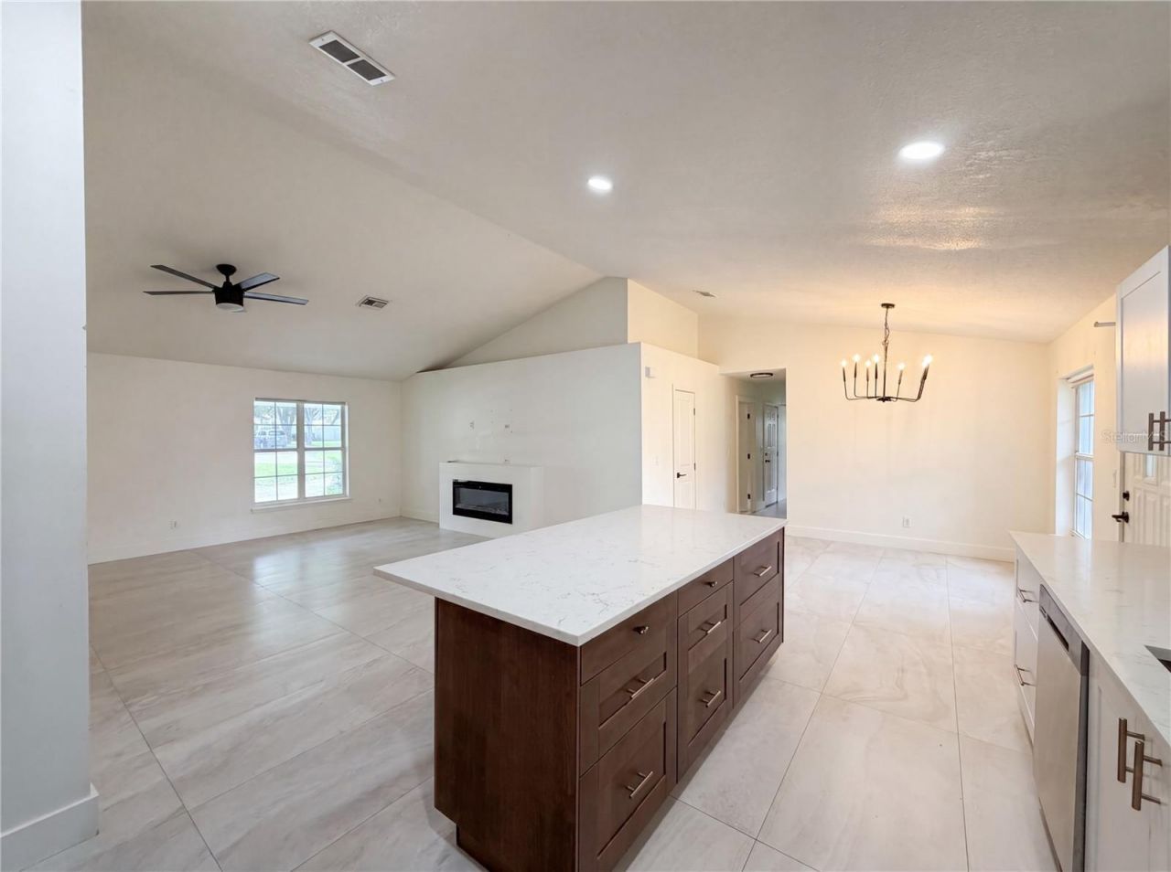 11200 Rosehill Drive , Clermont, FL 34711 Photo