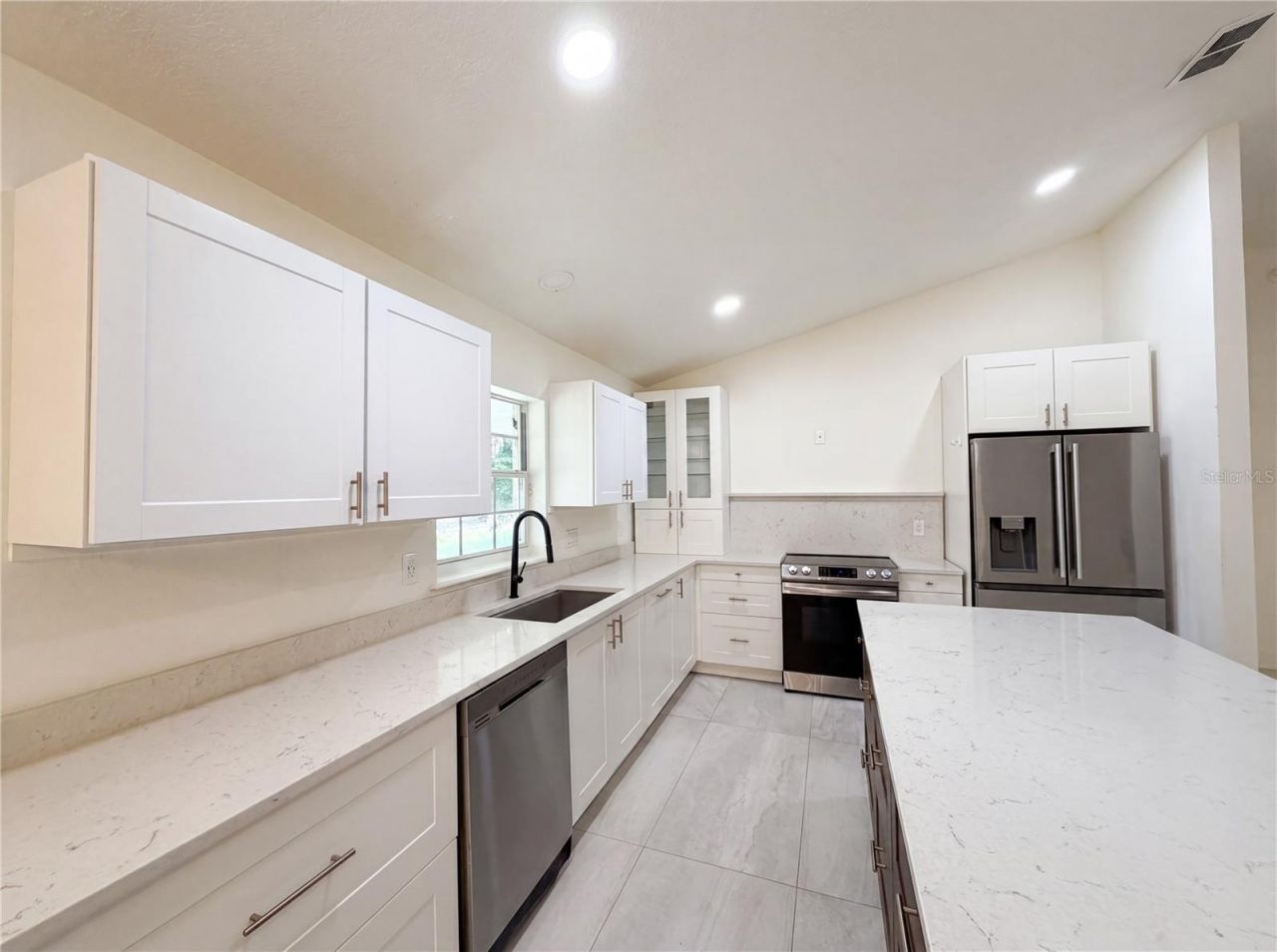 11200 Rosehill Drive , Clermont, FL 34711 Photo