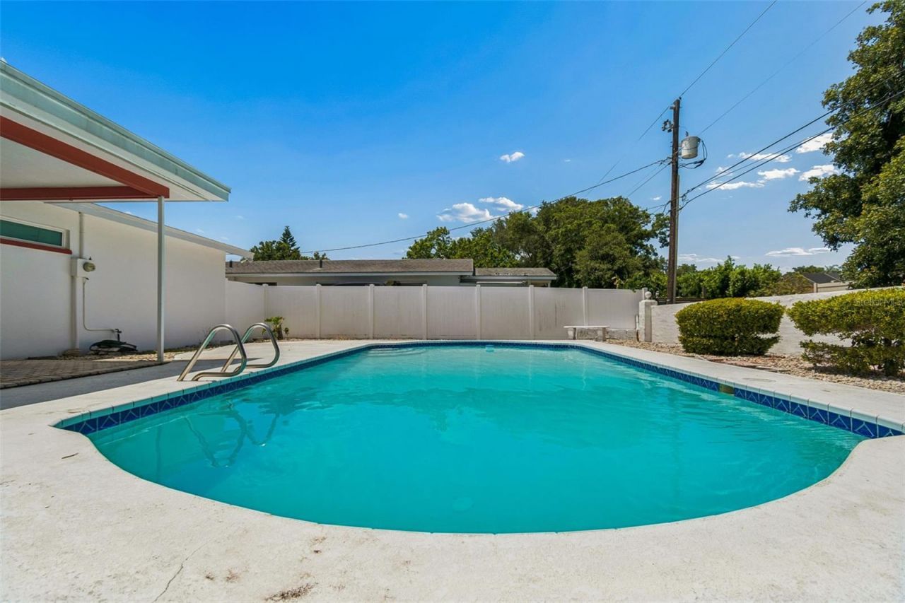 1836 Princeton Drive, Clearwater, FL 33765 Photo