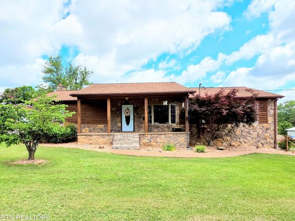 3625 Cunningham Rd, Knoxville, TN 37918