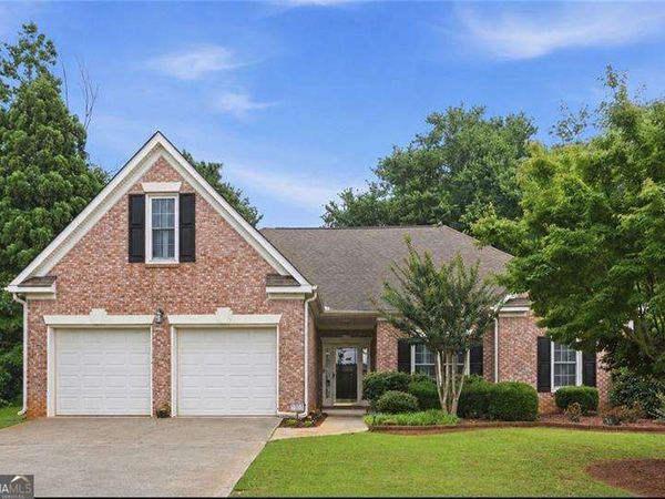3923 Concord Walk Drive SE, Smyrna, GA 30082