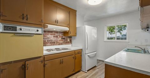 1310 Earl Drive, Reno, NV 89503 Photo