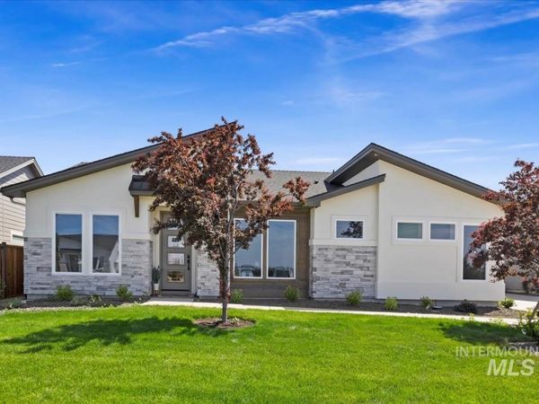 11119 S Corballis Ln, Kuna, ID 83634