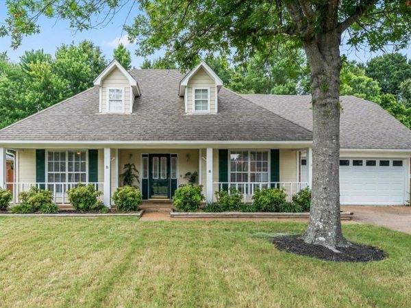 146 N SWEET RAIN DR, Collierville, TN 38017