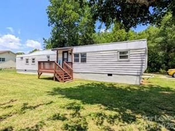 3932 Oakwood Circle , Iron Station, NC 28080