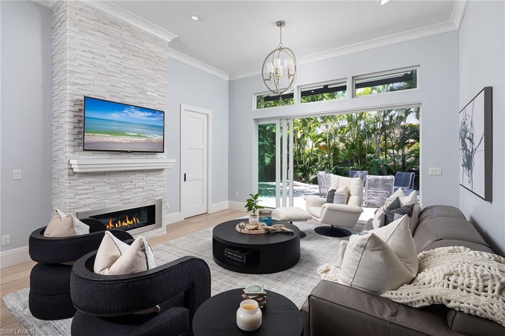2036 Laguna Way , Naples, FL 34109 Photo