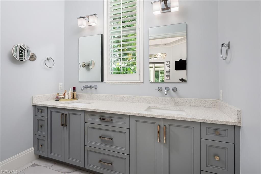 2036 Laguna Way , Naples, FL 34109 Photo