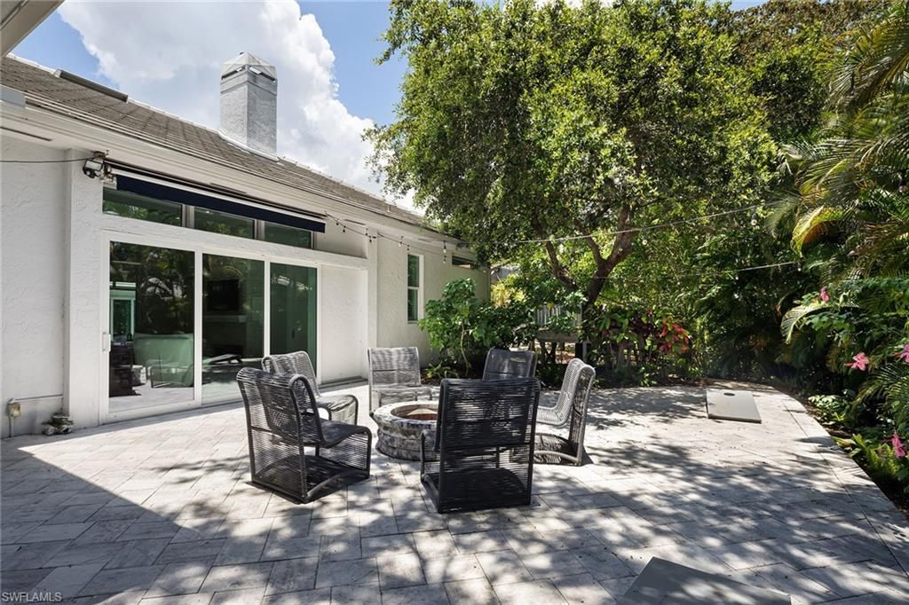 2036 Laguna Way , Naples, FL 34109 Photo
