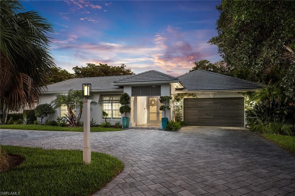 2036 Laguna Way , Naples, FL 34109 Photo