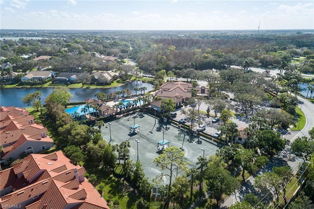2036 Laguna Way , Naples, FL 34109 Photo