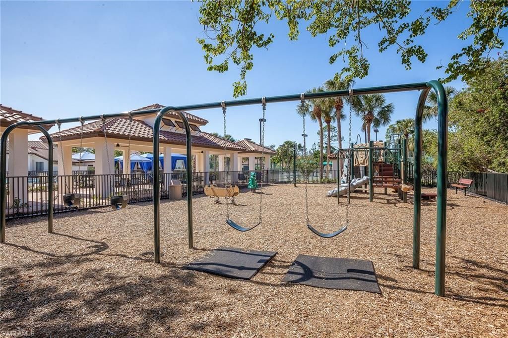 2036 Laguna Way , Naples, FL 34109 Photo