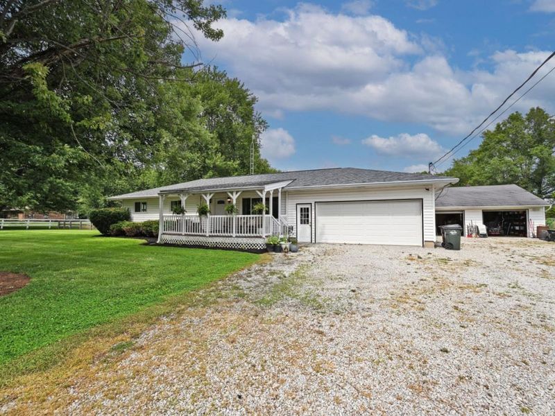 9738 Gustin Rider Road, Harlan Twp, OH 45107 Photo 2