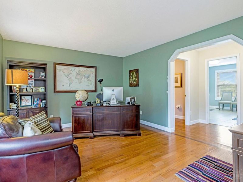 1261 Pond Ridge Circle, Hamilton, OH 45013 Photo 10