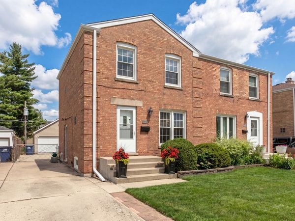 1645 Stockton Avenue , Des Plaines, IL 60018