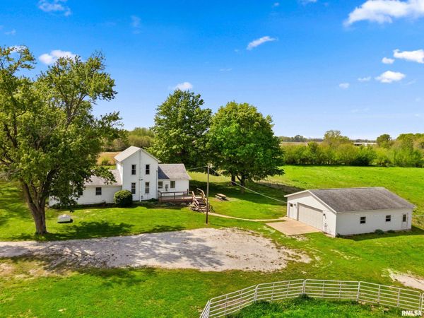 8280 N WINTERS Lane, Lewistown, IL 61542