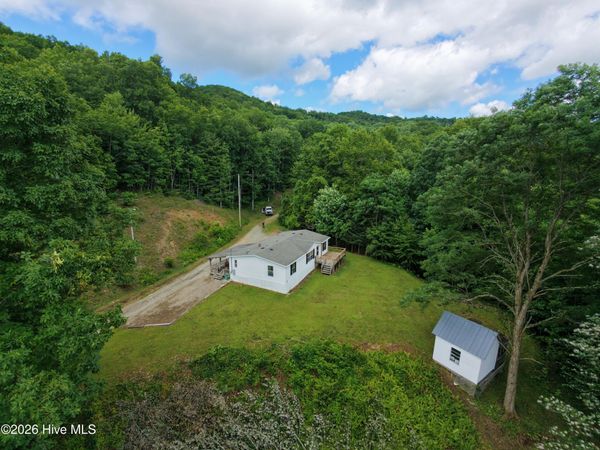 185 Joyces, Topton, NC 28781