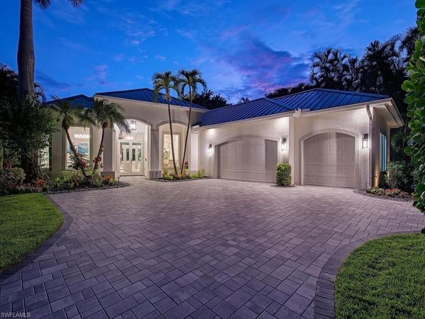 2363 Crayton RD , NAPLES, FL 34103