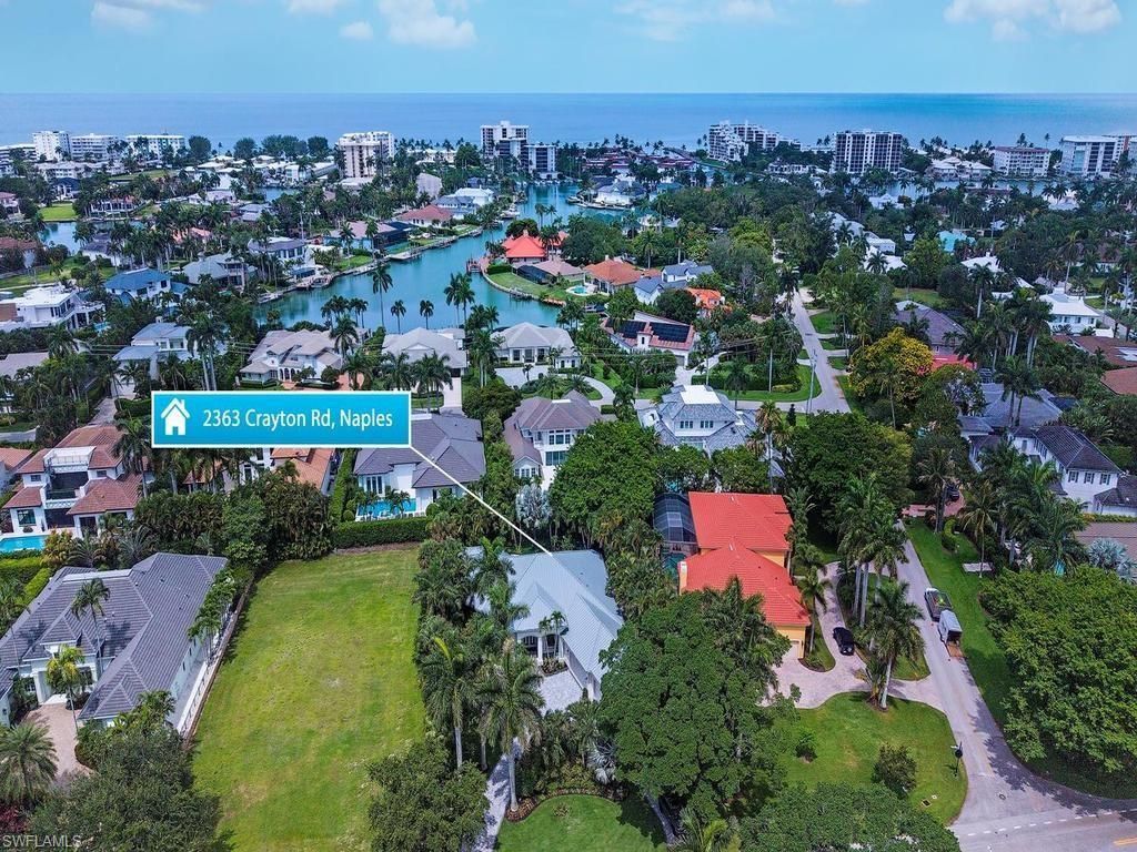 2363 Crayton Rd , Naples, FL 34103 Photo