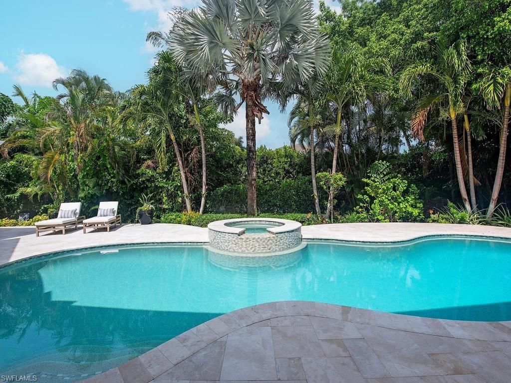 2363 Crayton Rd , Naples, FL 34103 Photo