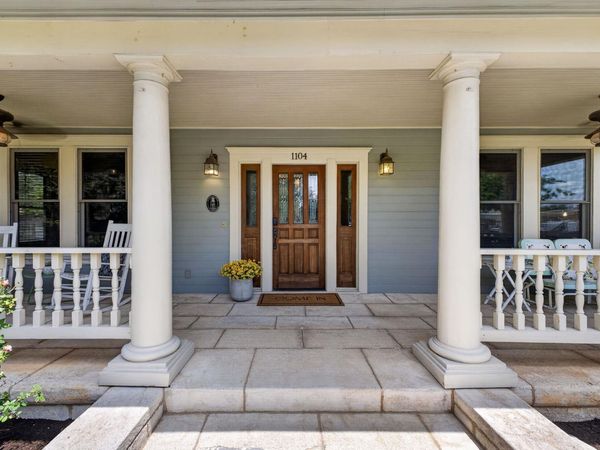 1104 E Liberty Ave, Round Rock, TX 78664