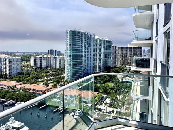 19707 Turnberry Way , Unit 23C, Aventura, FL 33180
