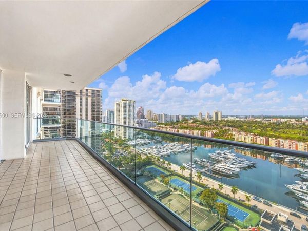 19707 Turnberry Way, Unit 23C, Aventura, FL 33180