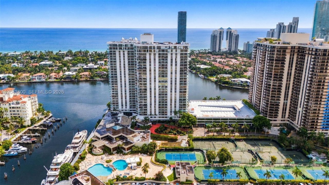 19707 Turnberry Way, Unit 23C, Aventura, FL 33180 Photo