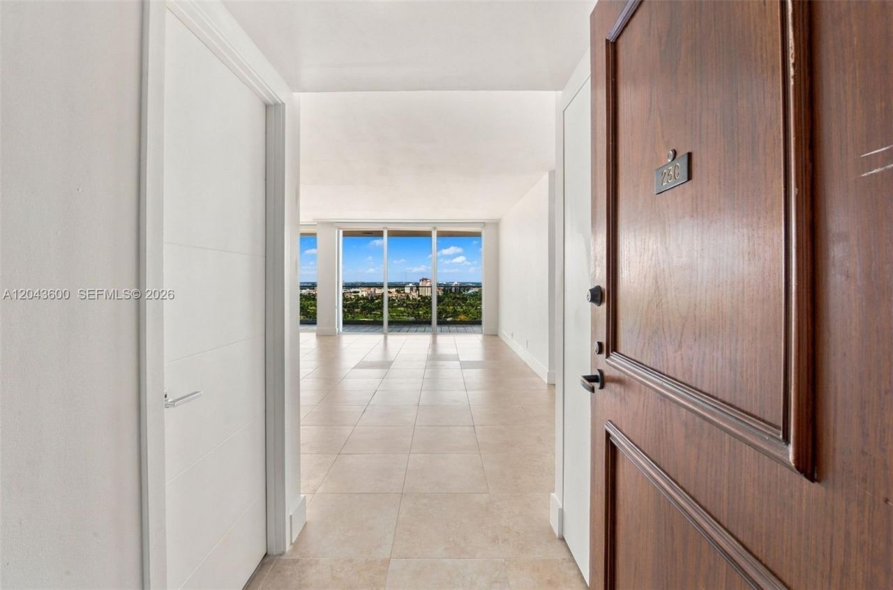 19707 Turnberry Way, Unit 23C, Aventura, FL 33180 Photo
